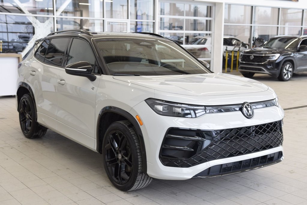Volkswagen Tiguan COMFORTLINE+BLACK PACKAGE 2025 à Laval, Québec - 15 - w1024h768px