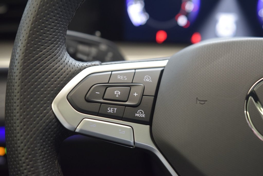 Volkswagen Tiguan COMFORTLINE+BLACK PACKAGE 2025 à Laval, Québec - 24 - w1024h768px