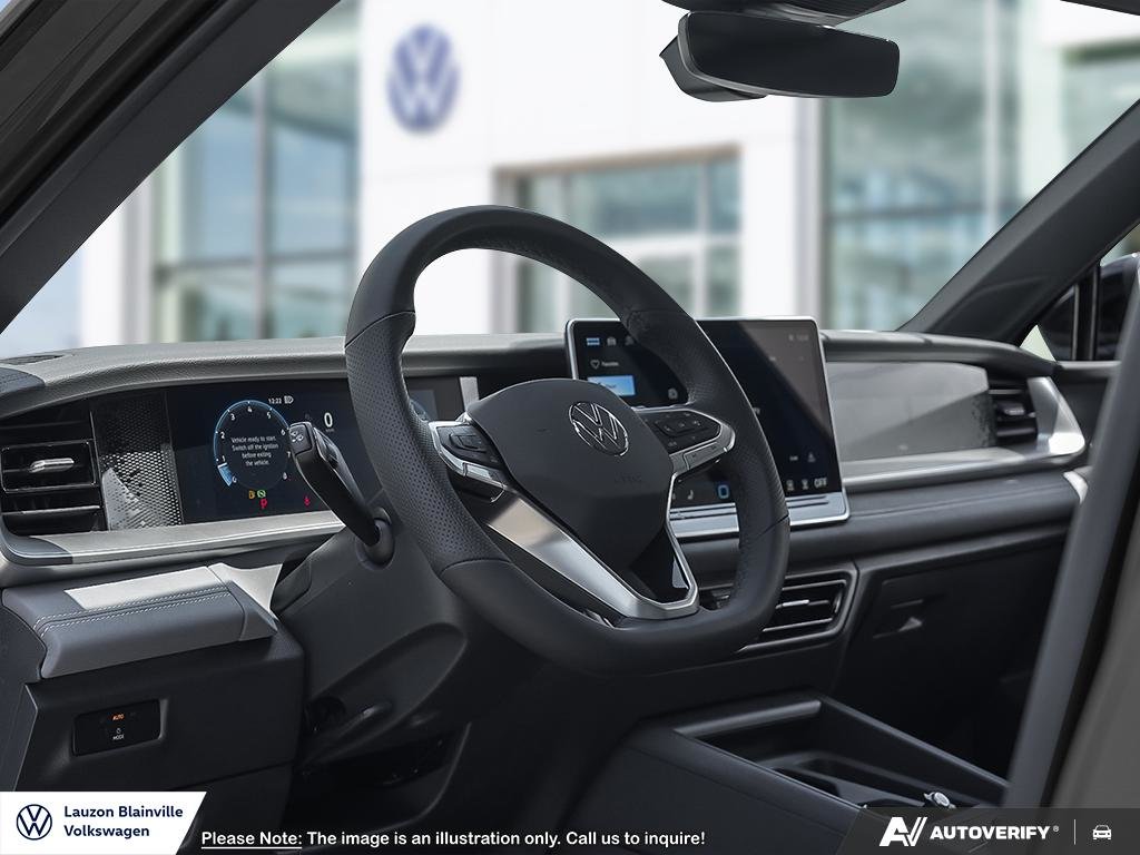 2026 Volkswagen Tiguan Comfortline R-Line Black Edition in Laval, Quebec - 8 - w1024h768px