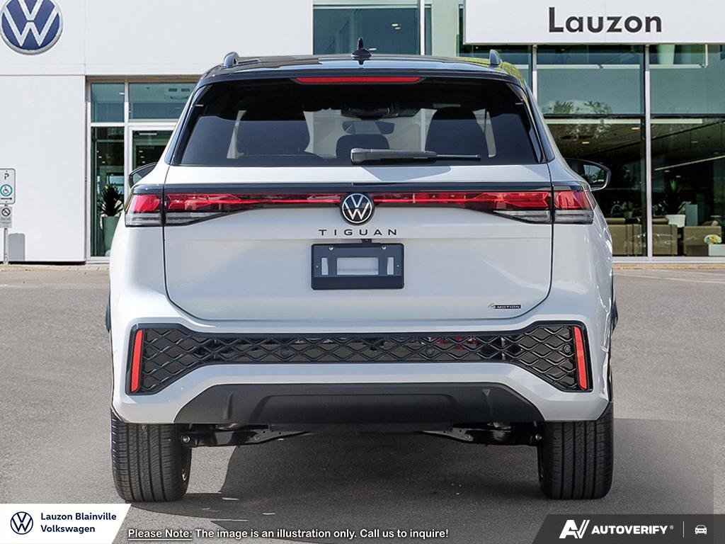 2026 Volkswagen Tiguan Comfortline R-Line Black Edition in Laval, Quebec - 5 - w1024h768px