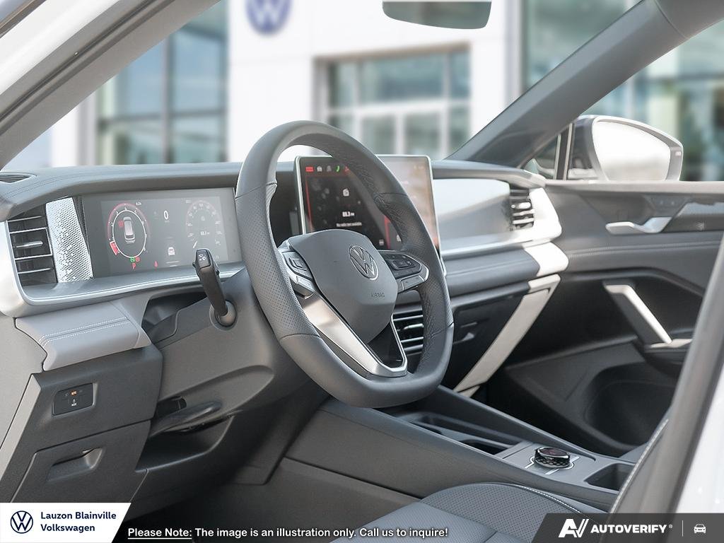 2026 Volkswagen Tiguan Comfortline R-Line Black Edition in Laval, Quebec - 12 - w1024h768px