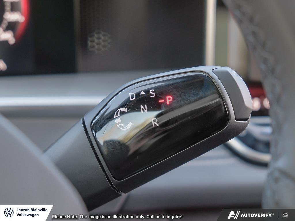 2026 Volkswagen Tiguan Comfortline R-Line Black Edition in Laval, Quebec - 17 - w1024h768px