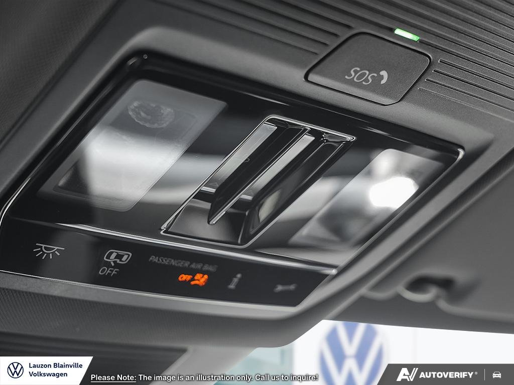 Volkswagen Tiguan Comfortline R-Line Black Edition 2026 à Laval, Québec - 15 - w1024h768px