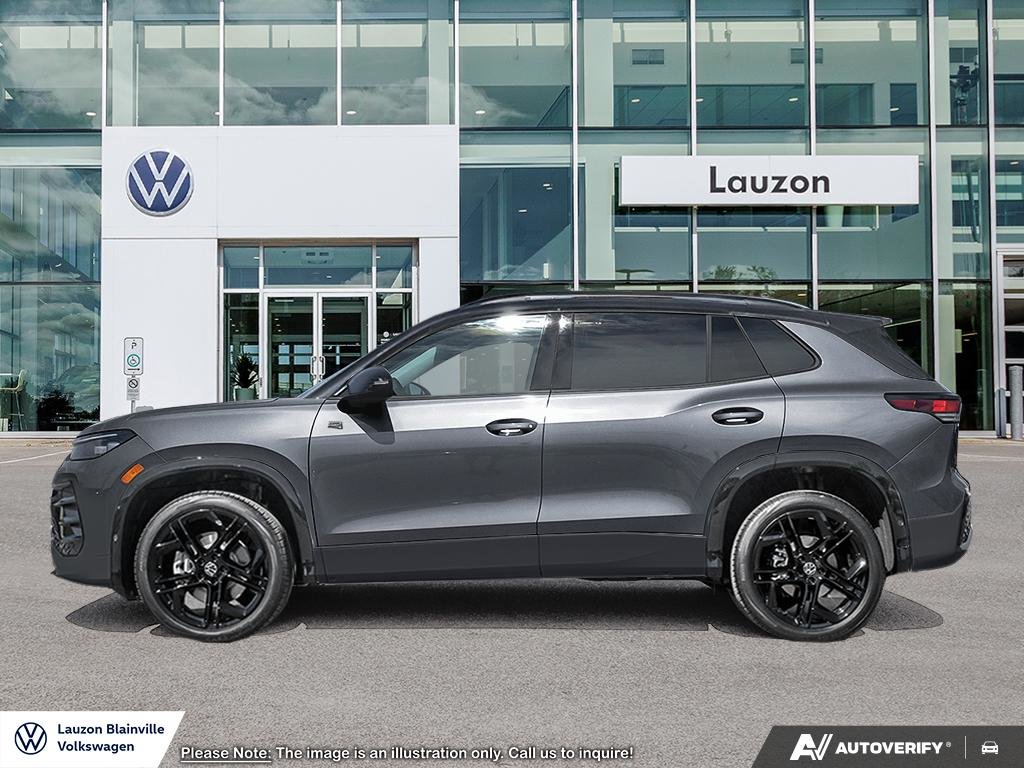 Volkswagen Tiguan Comfortline R-Line Black Edition 4MOTION 2026 à Laval, Québec - 3 - w1024h768px