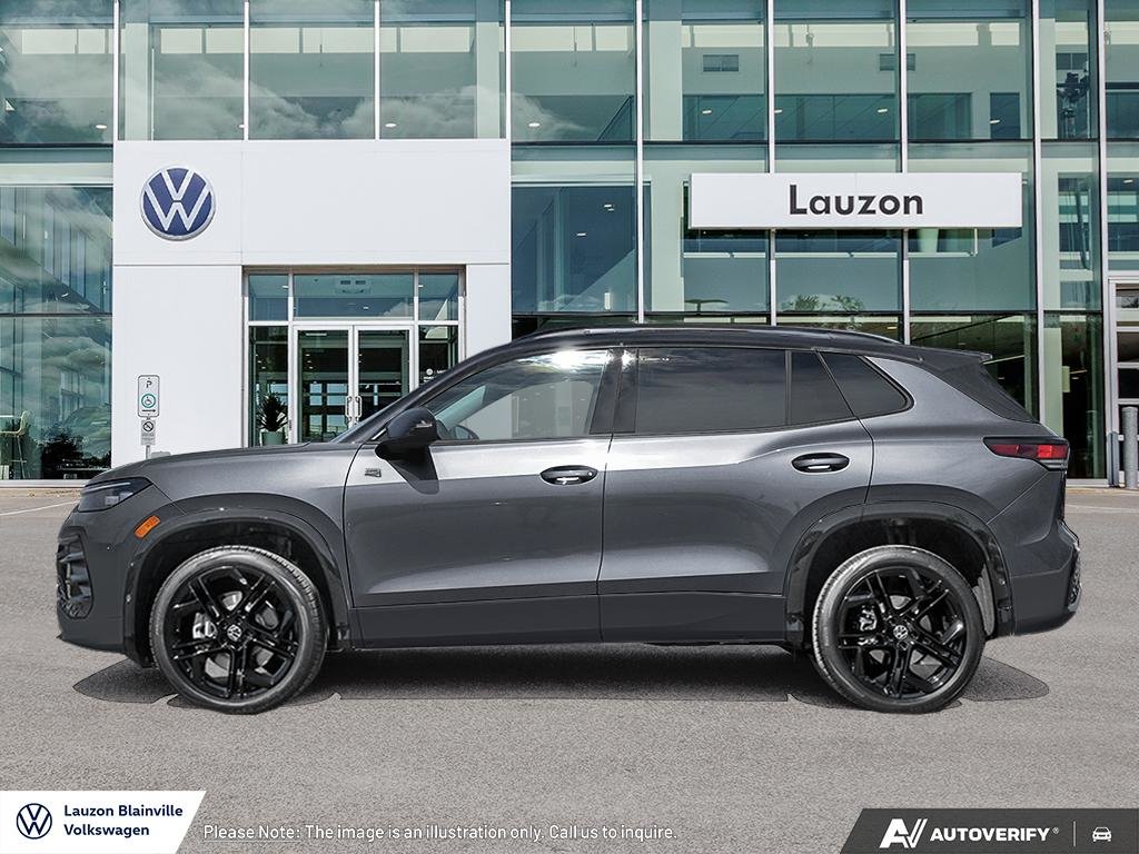 2026 Volkswagen Tiguan Comfortline R-Line Black Edition 4MOTION in Laval, Quebec - 3 - w1024h768px