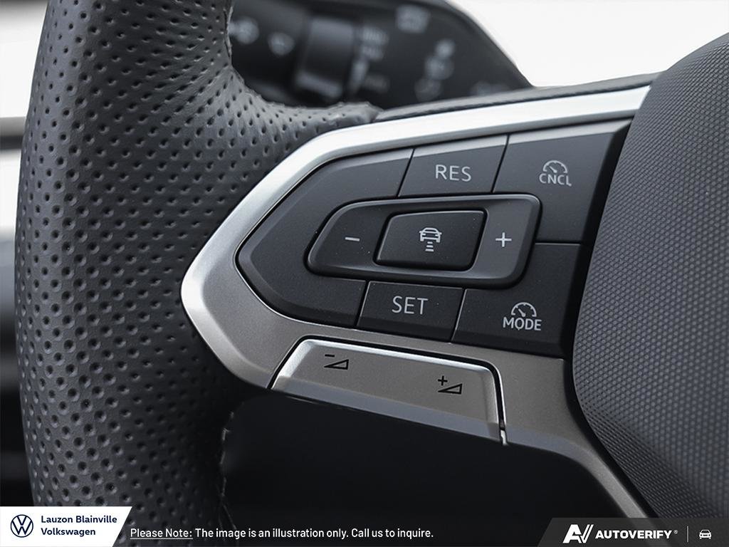 2026 Volkswagen Tiguan Comfortline R-Line Black Edition 4MOTION in Laval, Quebec - 11 - w1024h768px