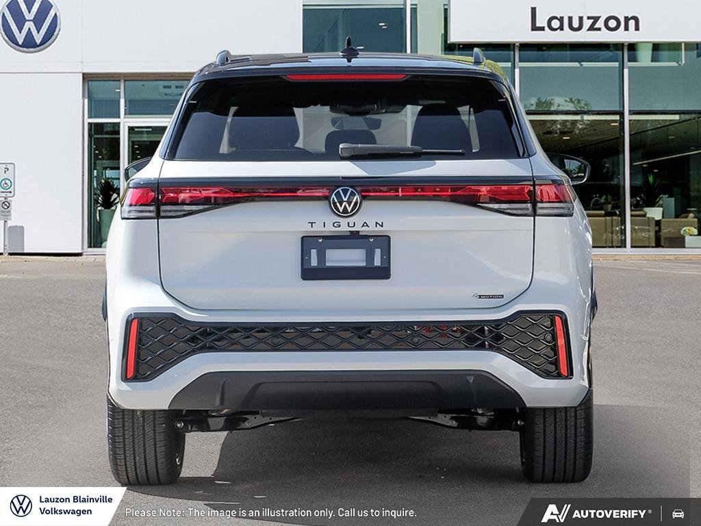 2026 Volkswagen Tiguan Comfortline R-Line Black Edition 4MOTION in Laval, Quebec - 5 - w1024h768px