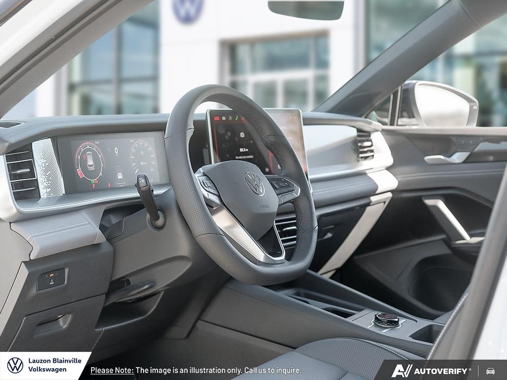 2026 Volkswagen Tiguan Comfortline R-Line Black Edition 4MOTION in Laval, Quebec - 12 - w1024h768px