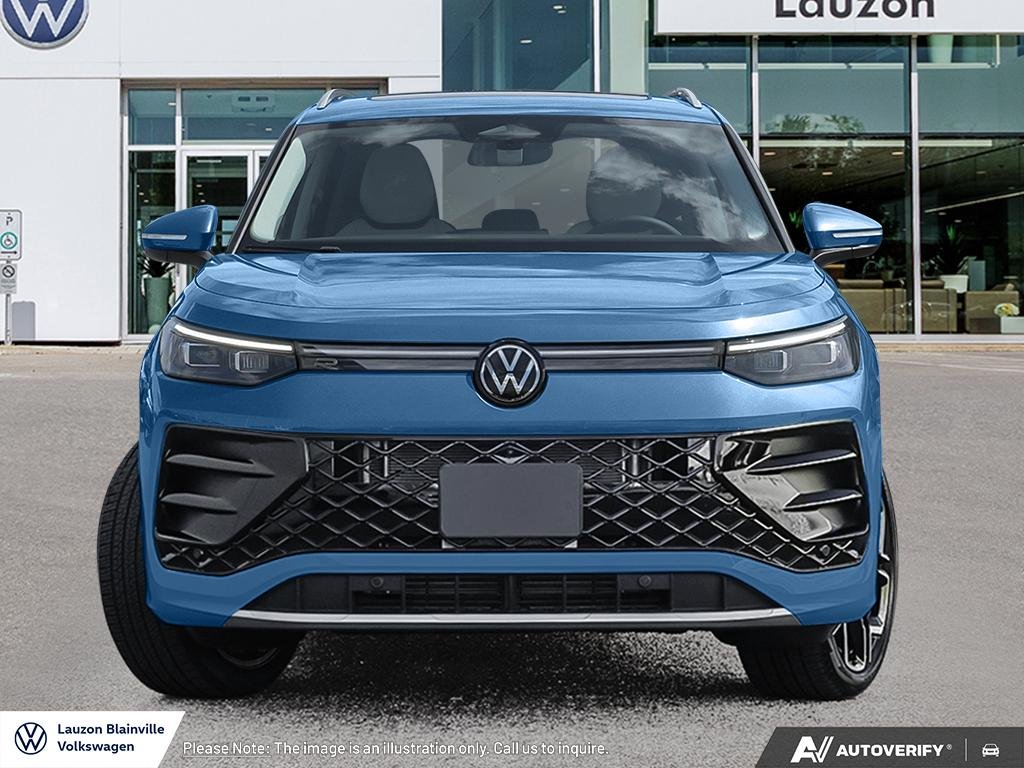 Volkswagen Tiguan Highline Turbo R-Line 4MOTION 2026 à Laval, Québec - 2 - w1024h768px