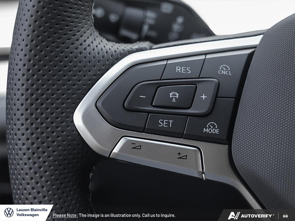 2027 Volkswagen Tiguan Comfortline R-Line Black Edition 4MOTION in Laval, Quebec - 13 - w1024h768px