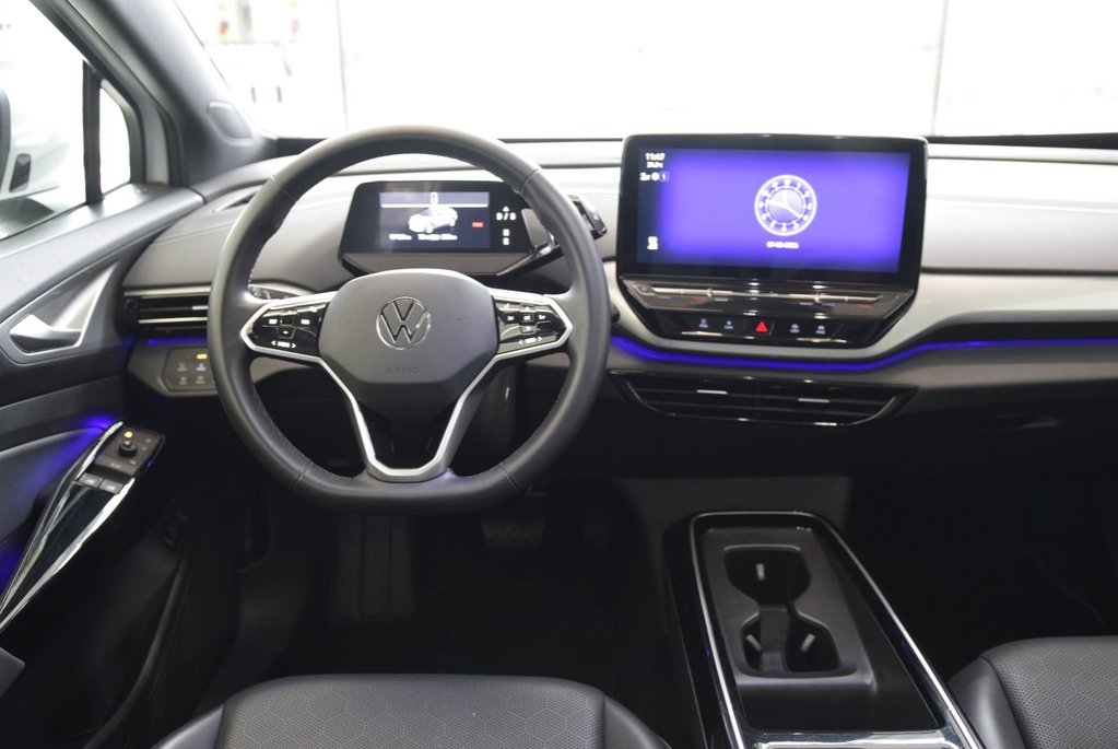 2023 Volkswagen ID.4 STATEMENT+TOIT PANO+CUIR in Laval, Quebec - 23 - w1024h768px