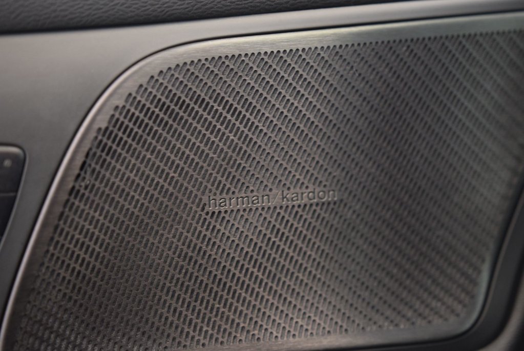 Volvo S60 R-Design+T5+CUIR+LED+NAV+ 2021 à Laval, Québec - 25 - w1024h768px