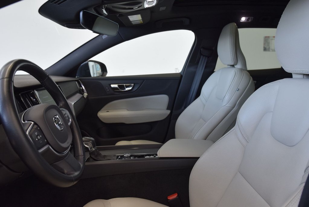 Volvo V60 Cross Country PREMIER PLUS PACK+AWD+TOIT 2020 à Laval, Québec - 23 - w1024h768px