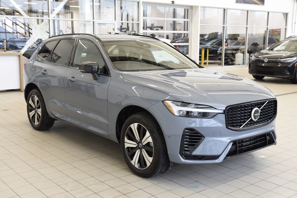 2024 Volvo XC60 Recharge T8+Plus Dark Theme+PHEV+LED+ in Laval, Quebec - 10 - w1024h768px