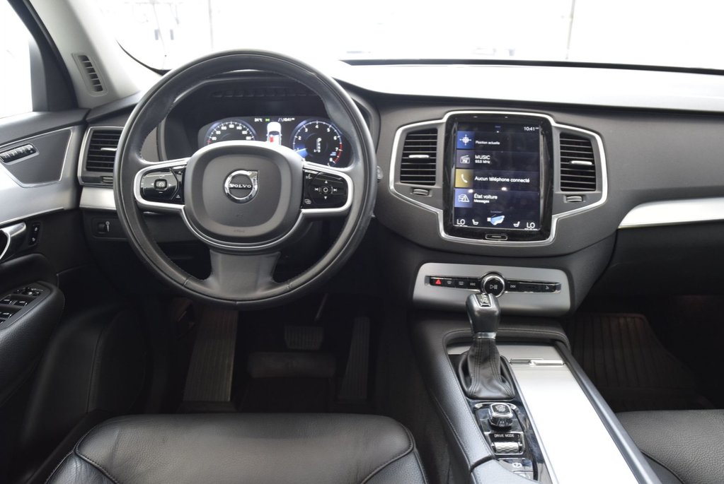 2019 Volvo XC90 T6+MOMENTUM+7 PASSAGERS+AWD in Laval, Quebec - 25 - w1024h768px