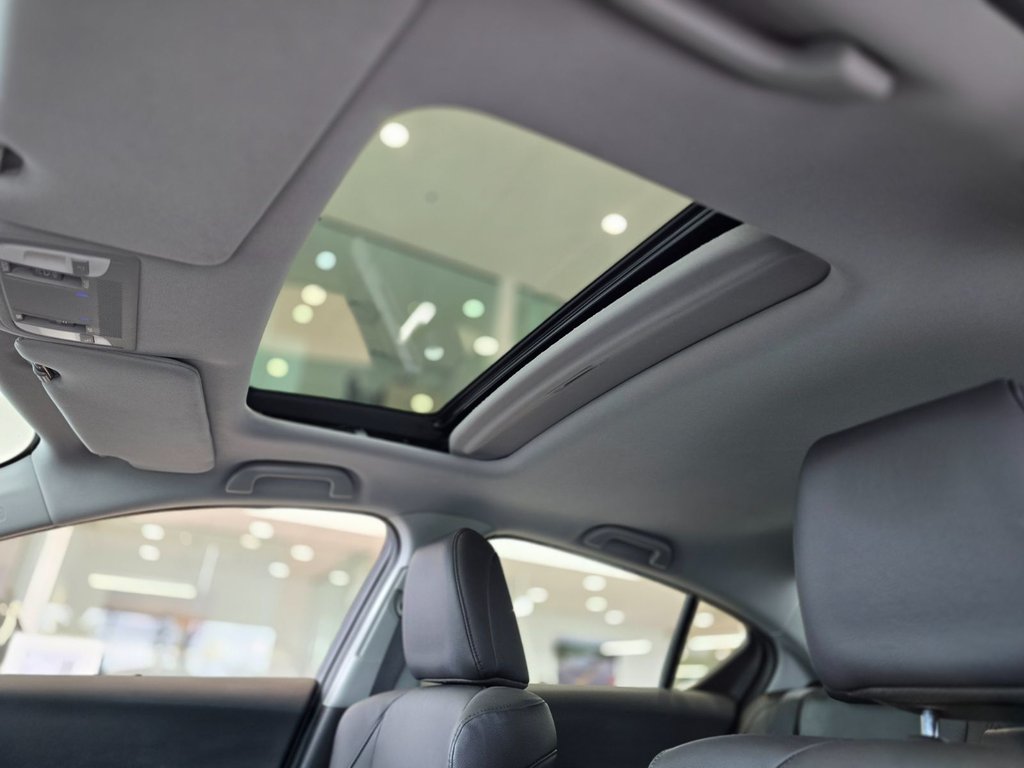 Acura ILX PREMIUM PACKAGE | BAS KM | CUIR | TOIT | +++ 2018 à Laval, Québec - 20 - w1024h768px