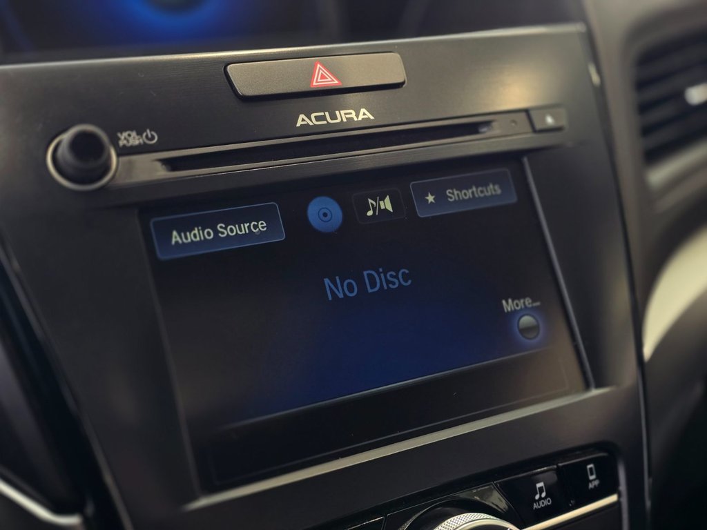 Acura ILX PREMIUM PACKAGE | BAS KM | CUIR | TOIT | +++ 2018 à Laval, Québec - 18 - w1024h768px