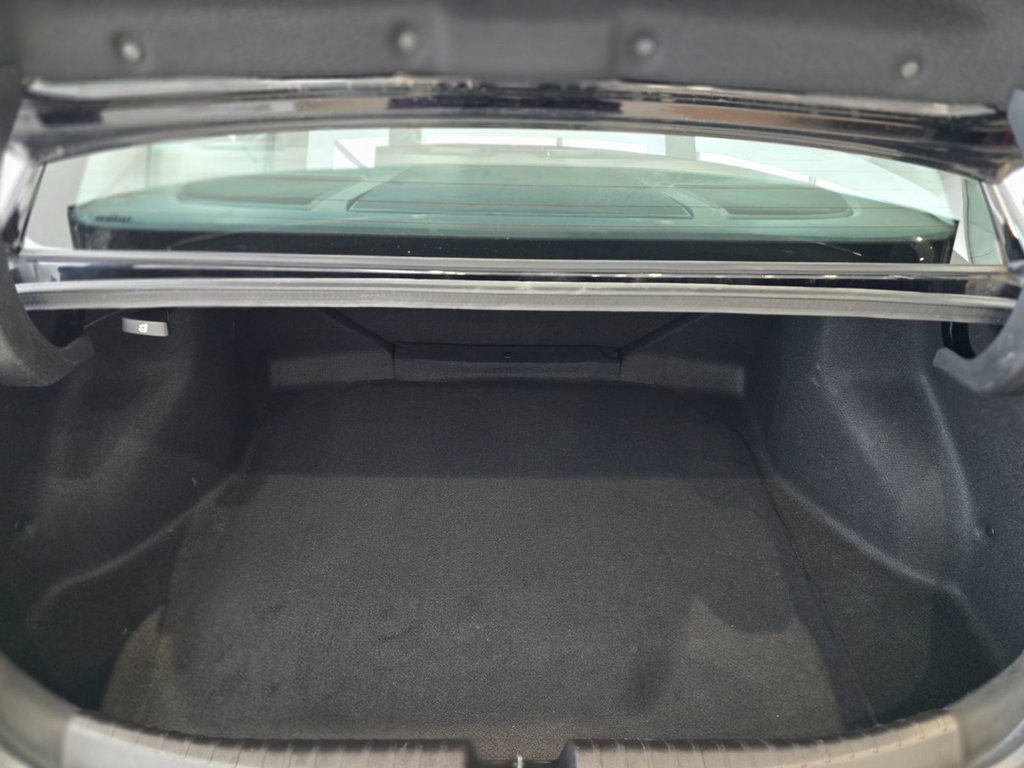 Acura ILX PREMIUM PACKAGE | BAS KM | CUIR | TOIT | +++ 2018 à Laval, Québec - 9 - w1024h768px