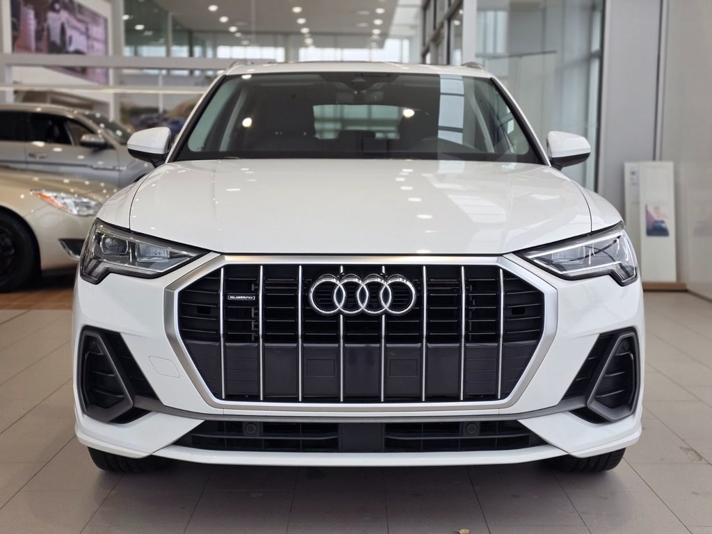 2021 Audi Q3 Progressiv | AWD | TOIT | CUIR | BAS KM | +++ in Laval, Quebec - 3 - w1024h768px