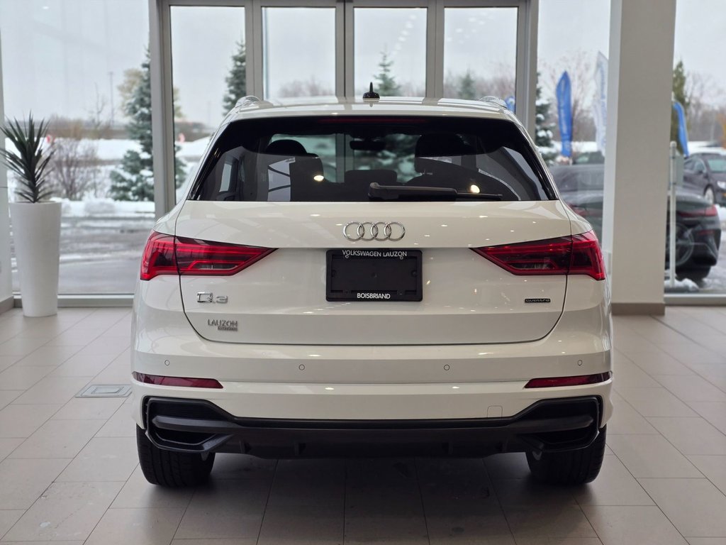 2021 Audi Q3 Progressiv | AWD | TOIT | CUIR | BAS KM | +++ in Laval, Quebec - 7 - w1024h768px