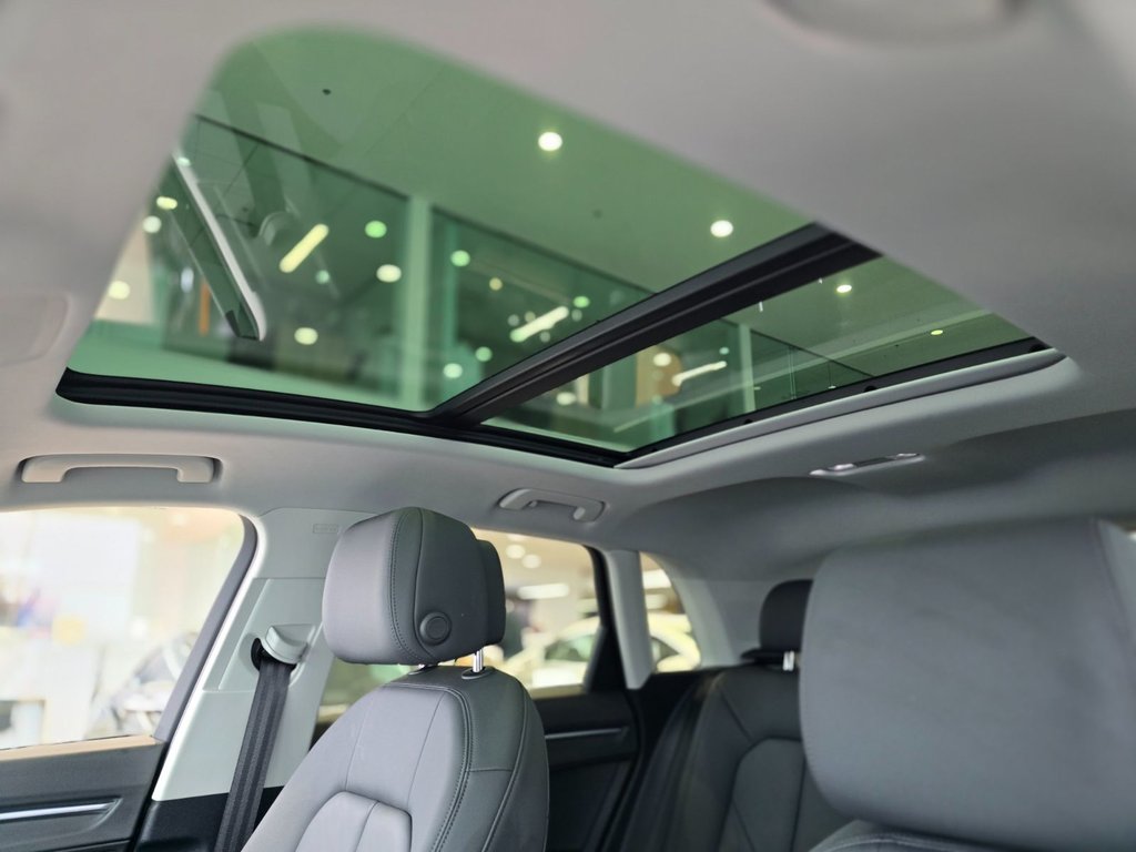 2021 Audi Q3 Progressiv | AWD | TOIT | CUIR | BAS KM | +++ in Laval, Quebec - 20 - w1024h768px