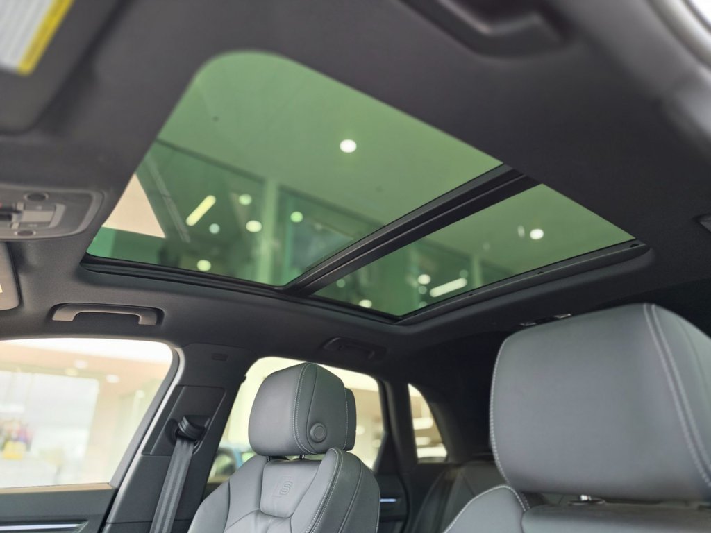 2024 Audi Q3 PROGRESSIV S-LINE | TOIT PANO | CUIR | CARPLAY | + in Laval, Quebec - 18 - w1024h768px