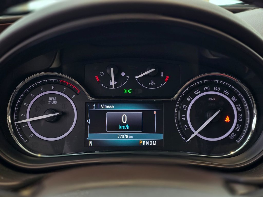 Buick Regal Premium | BAS KM | DÉMARREUR | TOIT | CUIR | +++ 2016 à Laval, Québec - 11 - w1024h768px