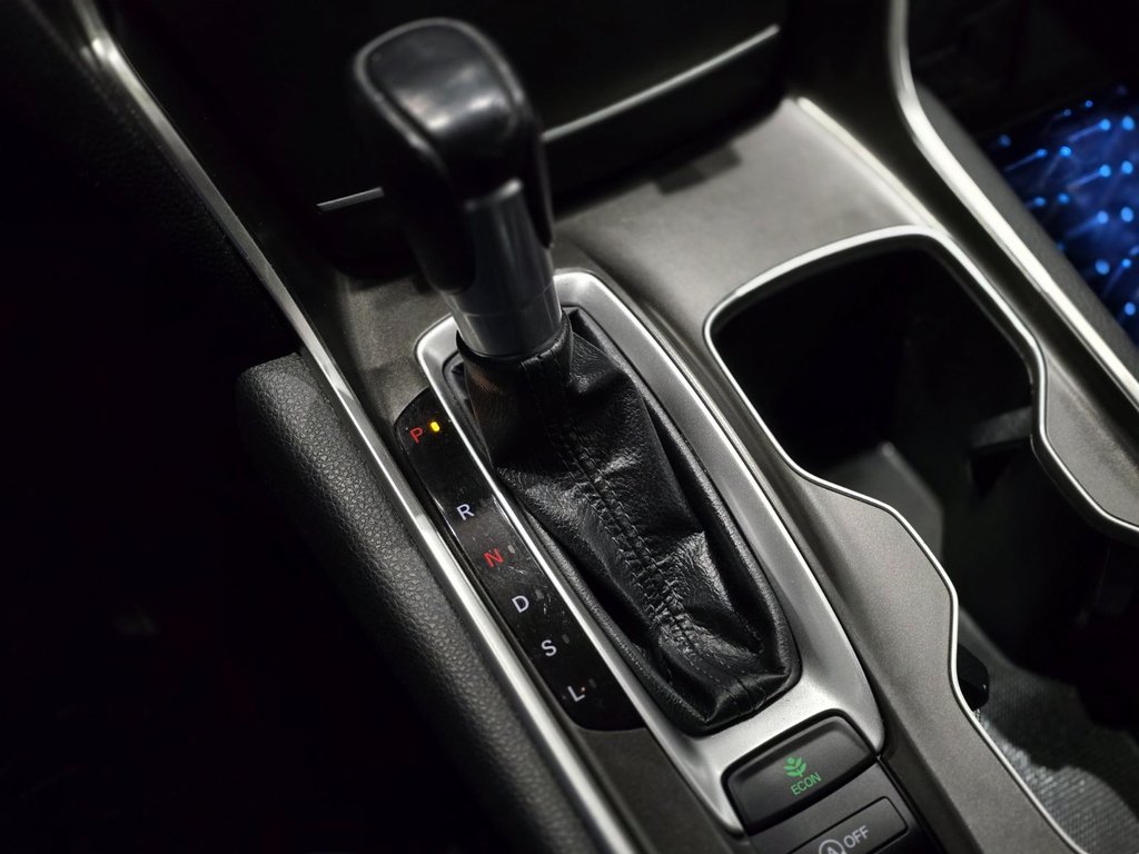 2021 Honda Accord SE | 8 PNEUS | CAMERA | CARPLAY | BLUETOOTH | +++ in Laval, Quebec - 13 - w1024h768px