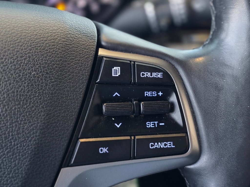 Hyundai Elantra GL AUTOMATIQUE | CARPLAY | CAMÉRA | BAS KM !! 2017 à Laval, Québec - 13 - w1024h768px