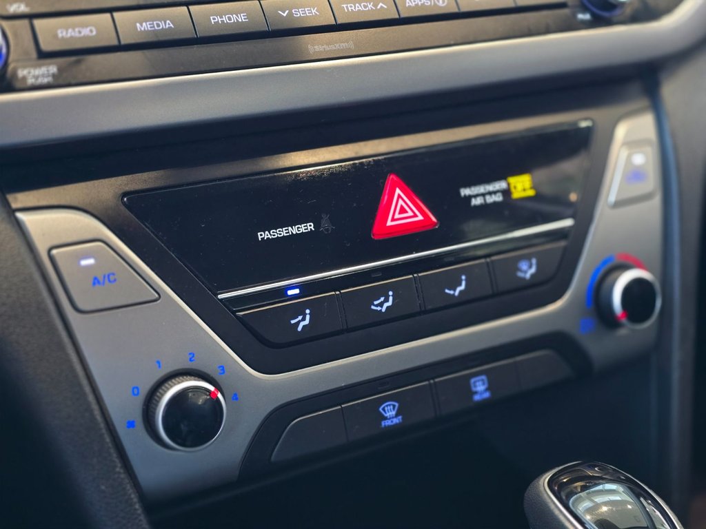 Hyundai Elantra GL AUTOMATIQUE | CARPLAY | CAMÉRA | BAS KM !! 2017 à Laval, Québec - 15 - w1024h768px