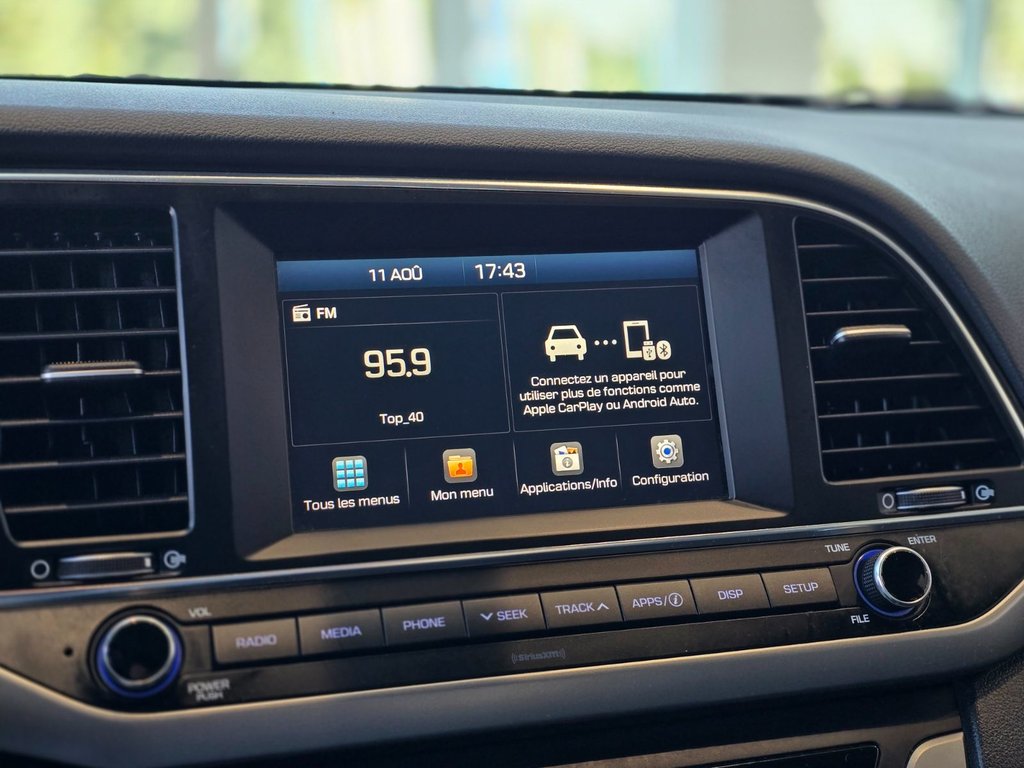 Hyundai Elantra GL AUTOMATIQUE | CARPLAY | CAMÉRA | BAS KM !! 2017 à Laval, Québec - 16 - w1024h768px