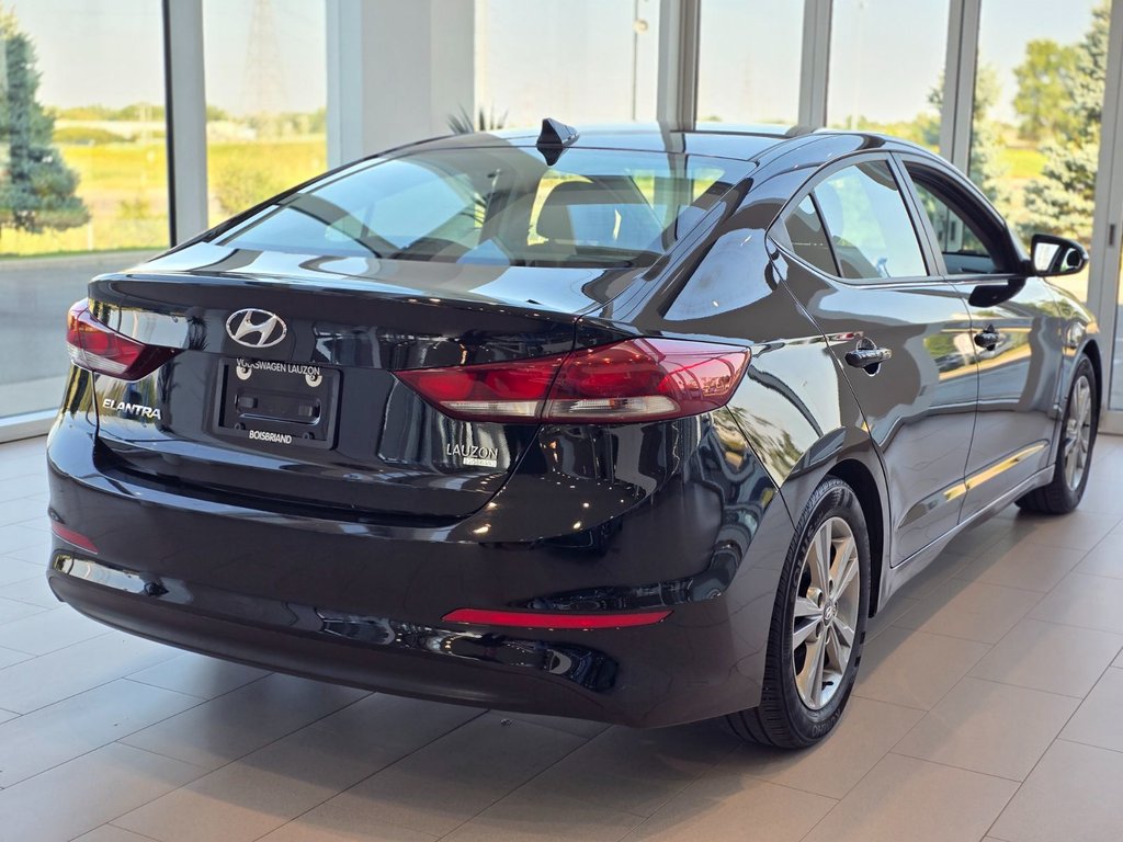 Hyundai Elantra GL AUTOMATIQUE | CARPLAY | CAMÉRA | BAS KM !! 2017 à Laval, Québec - 8 - w1024h768px