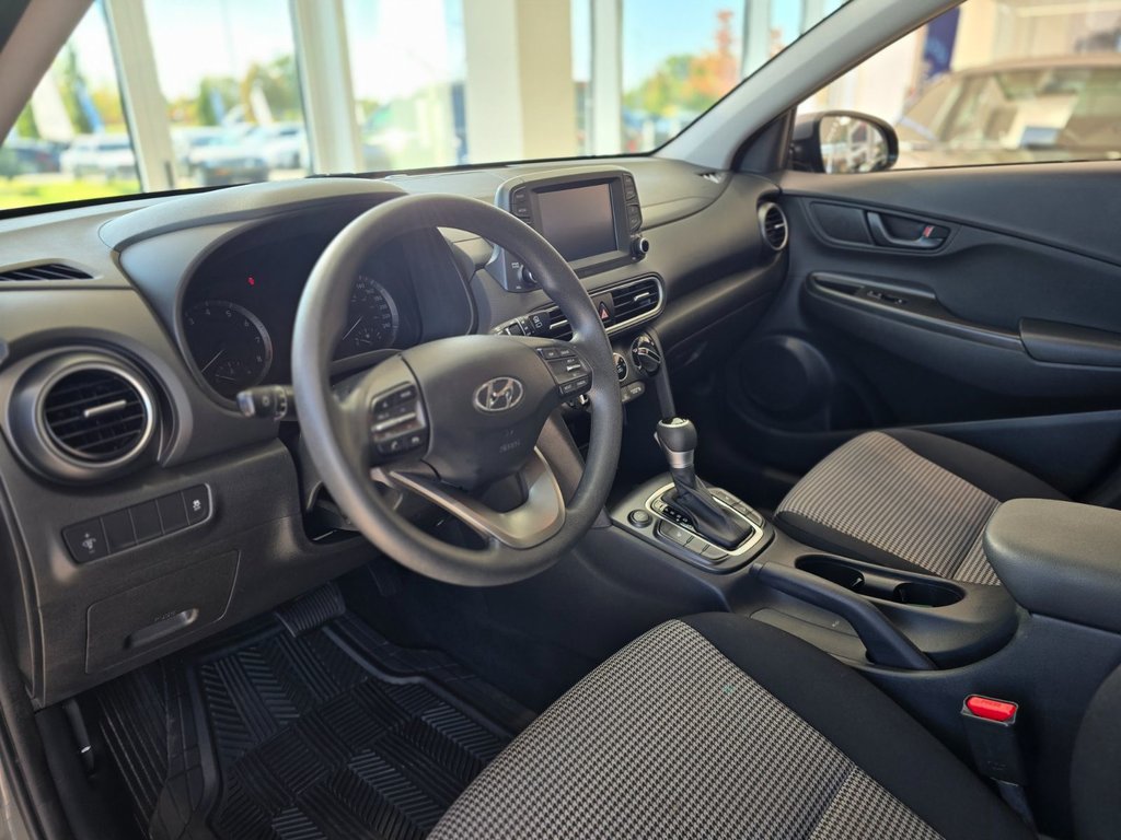 2021 Hyundai Kona ESSENTIAL BAS KM | CAMÉRA | CARPLAY | +++ in Laval, Quebec - 10 - w1024h768px