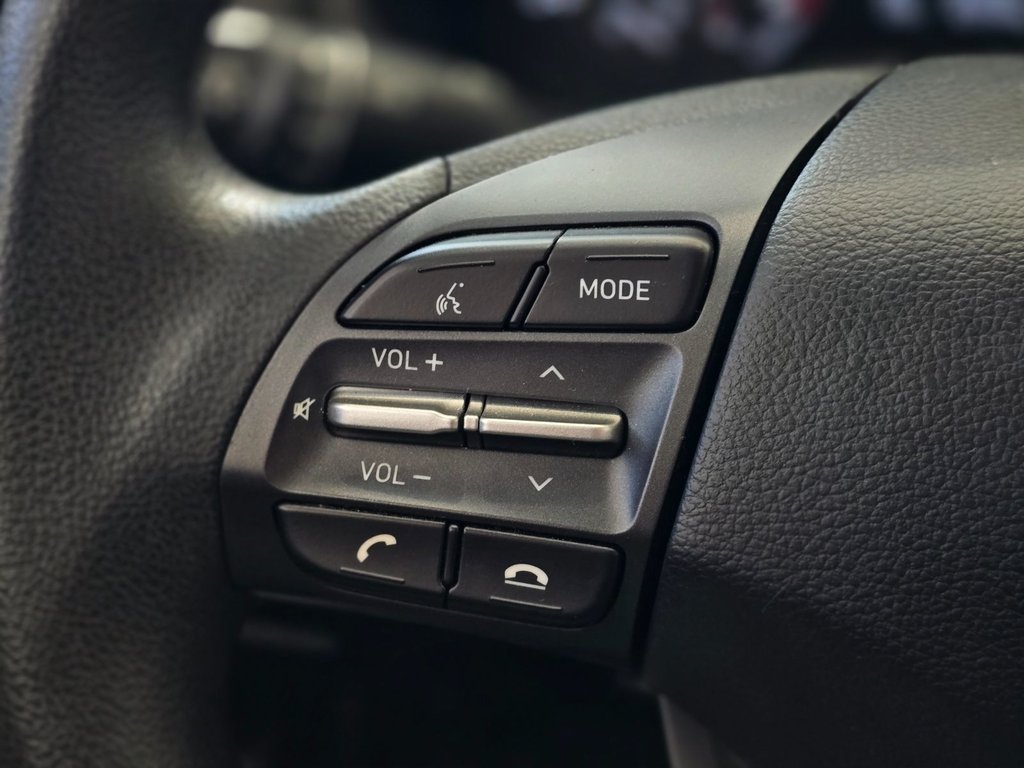 2021 Hyundai Kona ESSENTIAL BAS KM | CAMÉRA | CARPLAY | +++ in Laval, Quebec - 12 - w1024h768px