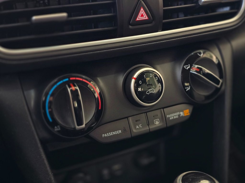 2021 Hyundai Kona ESSENTIAL BAS KM | CAMÉRA | CARPLAY | +++ in Laval, Quebec - 15 - w1024h768px
