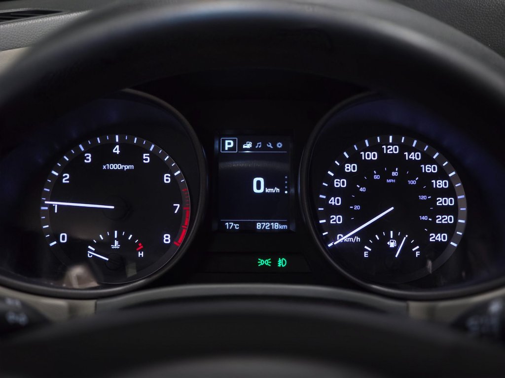Hyundai Santa Fe Sport BASE | BAS KM | DÉMARREUR | 8 ROUES | +++ 2017 à Laval, Québec - 13 - w1024h768px