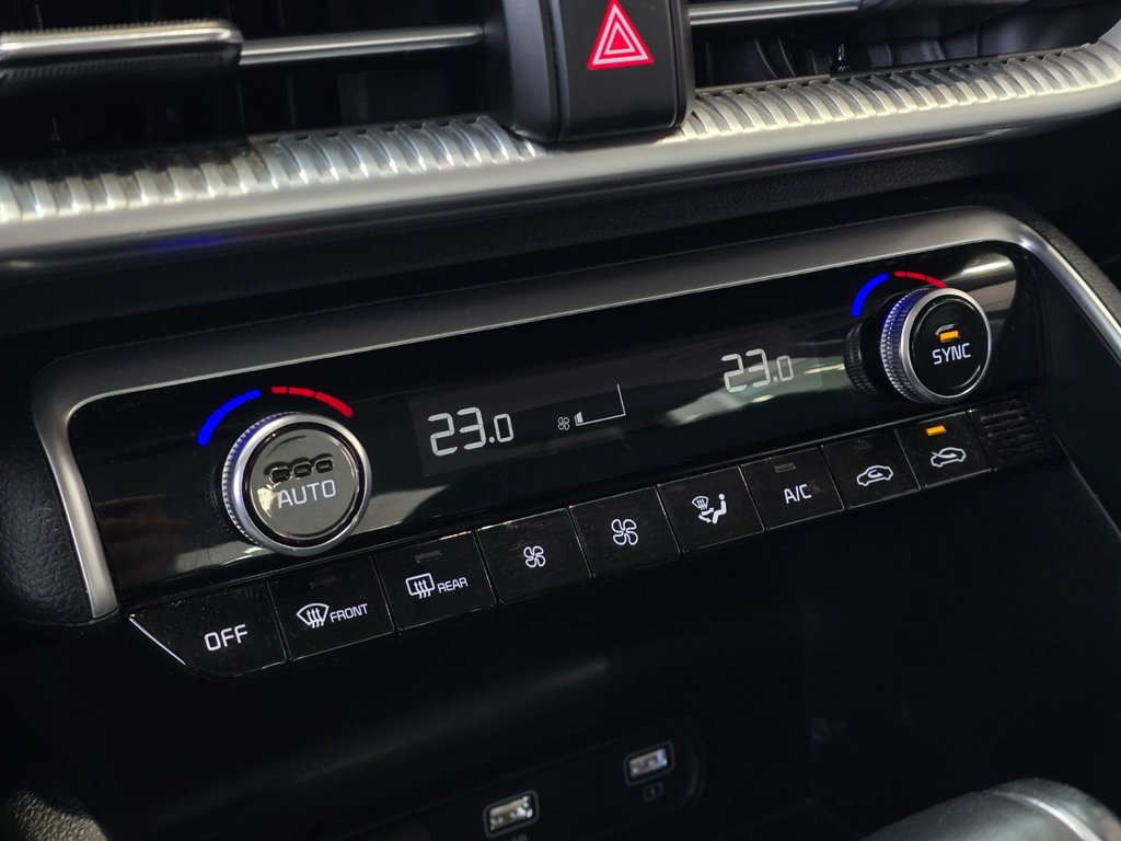 2022 Kia K5 LX | AWD | DÉMARREUR | CAM | CARPLAY | 8 PNEUS +++ in Laval, Quebec - 16 - w1024h768px