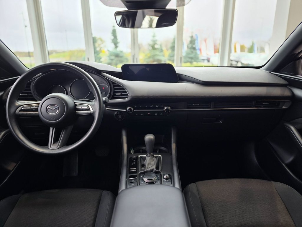 2023 Mazda 3 Sport GX | CARPLAY | CAMÉRA | BLUETOOTH | +++ in Laval, Quebec - 11 - w1024h768px