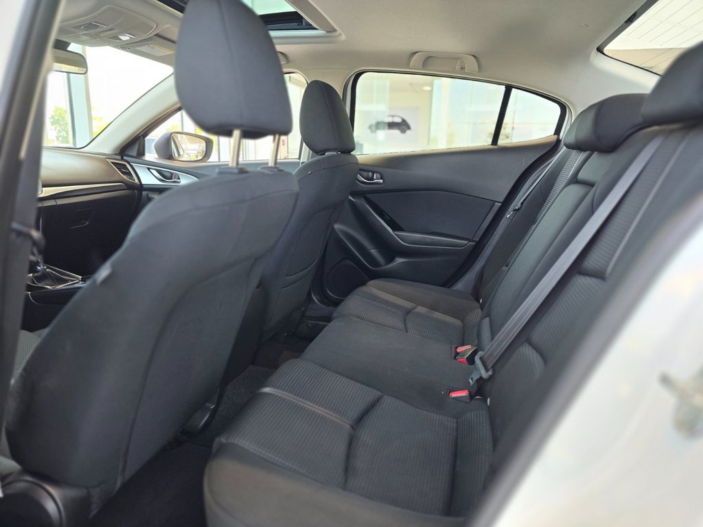 Mazda 3 GT TOIT | CAMÉRA | BLUETOOTH | 18 POUCES | BAS KM! 2017 à Laval, Québec - 10 - w1024h768px