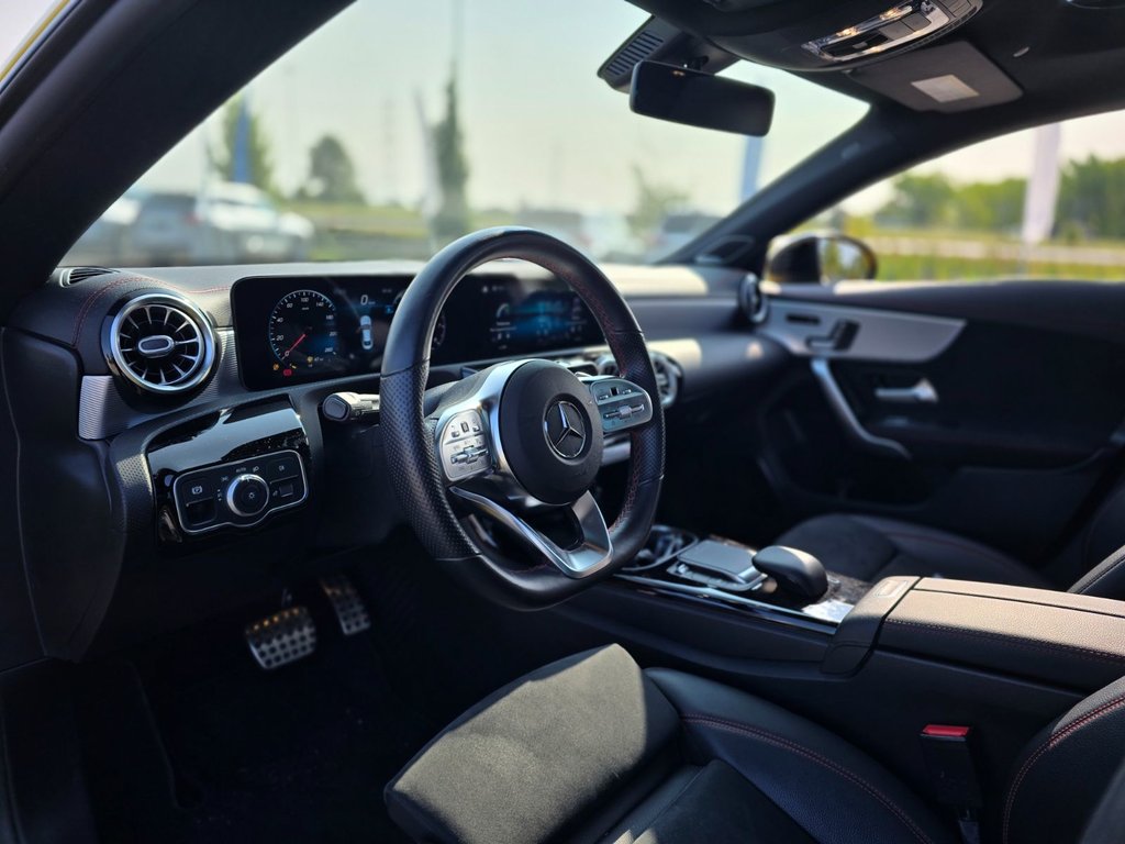2021 Mercedes-Benz CLA 250 AMG PACK | BURMESTER | CARPLAY | +++ in Laval, Quebec - 9 - w1024h768px