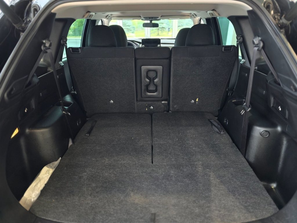 2023 Mitsubishi Outlander OUTLANDER SE | TOIT PANO | VOLANT CHAUFFANT | +++ in Laval, Quebec - 10 - w1024h768px