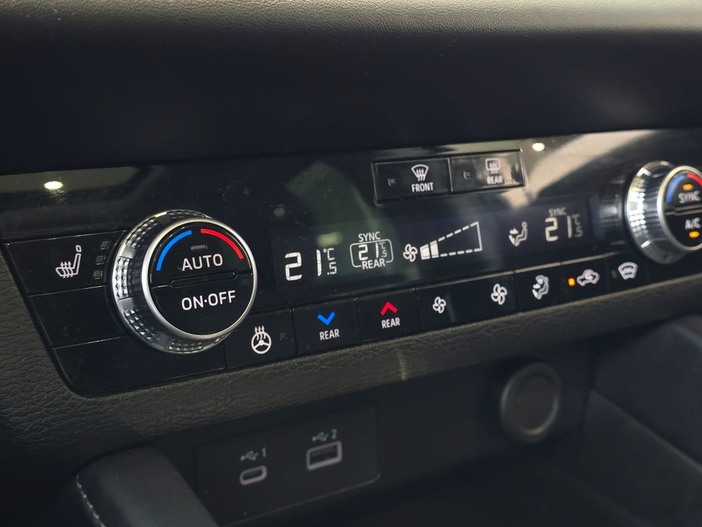 2023 Mitsubishi Outlander OUTLANDER SE | TOIT PANO | VOLANT CHAUFFANT | +++ in Laval, Quebec - 19 - w1024h768px