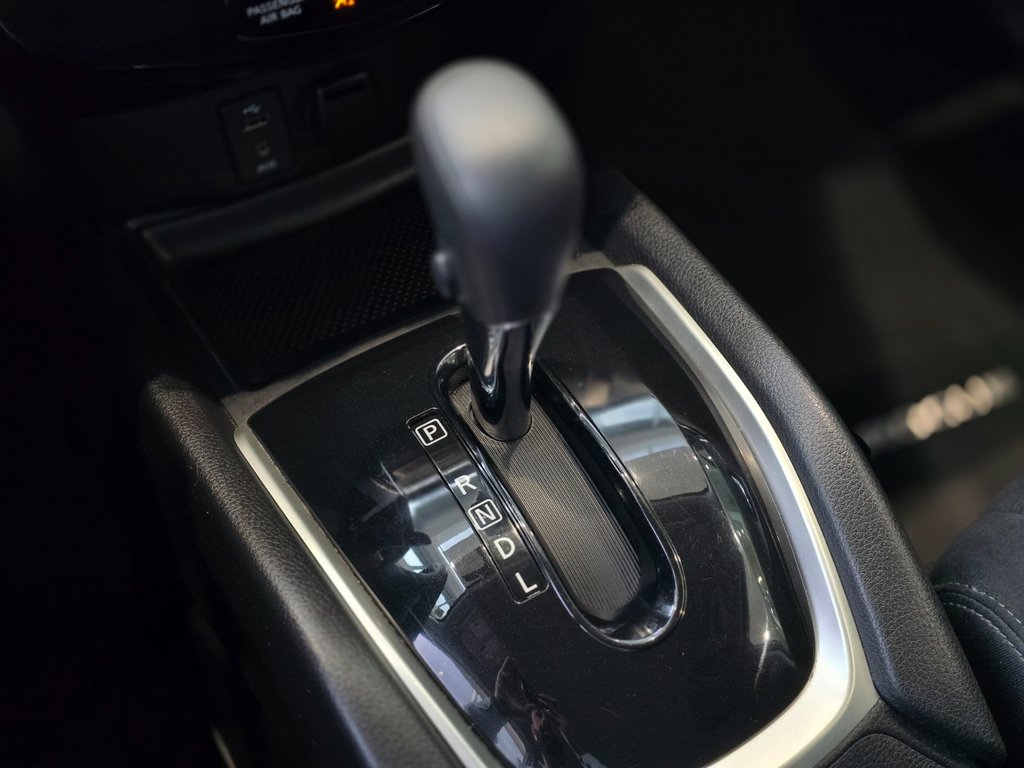 Nissan Rogue ROGUE S | SIÈGES CHAUFFANTS | BLUETOOTH | +++ 2014 à Laval, Québec - 16 - w1024h768px