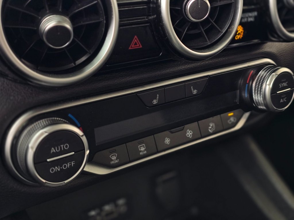 Nissan Sentra SV | SIÈGES CHAUFFANTS | DÉMARREUR | CARPLAY | +++ 2020 à Laval, Québec - 16 - w1024h768px
