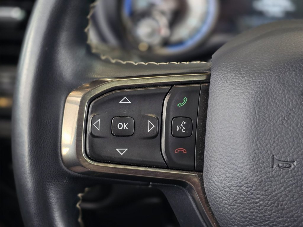 2021 Ram 1500 Limited TOIT PANO | CUIR | NAV | 8 PNEUS | BAS KM! in Laval, Quebec - 29 - w1024h768px