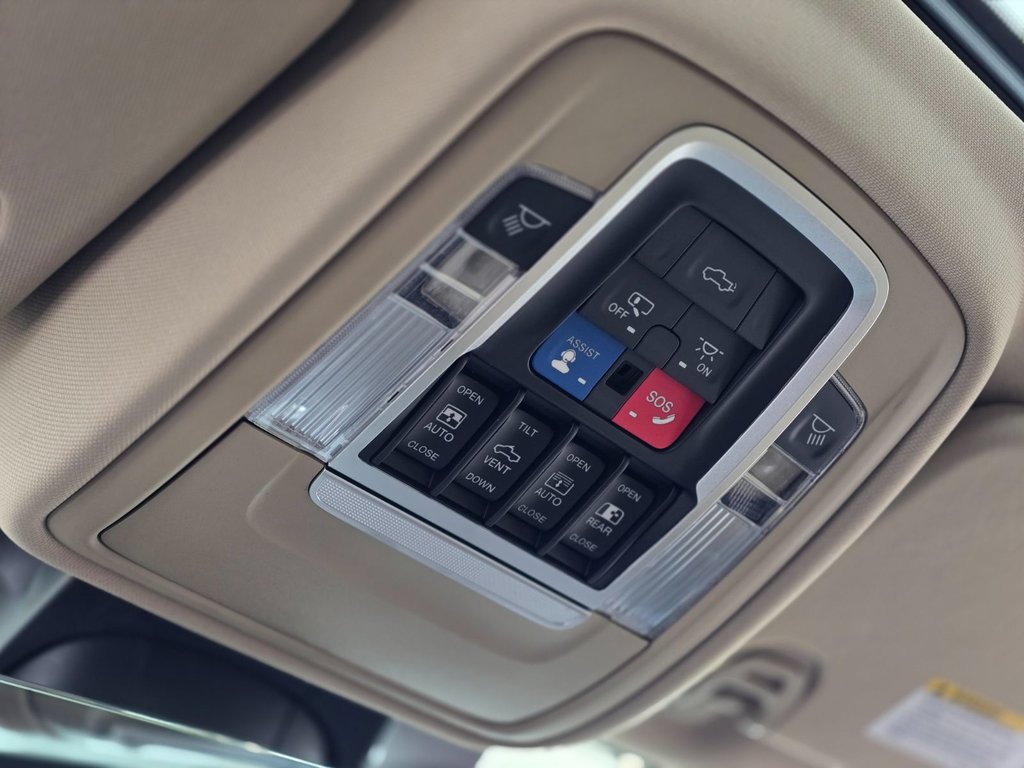 2021 Ram 1500 Limited TOIT PANO | CUIR | NAV | 8 PNEUS | BAS KM! in Laval, Quebec - 38 - w1024h768px