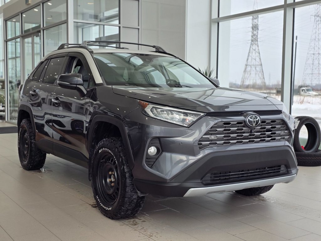 2019 Toyota RAV4 Limited AWD | PANO | CUIR | NAV | CAM 360 | +++ in Laval, Quebec - 1 - w1024h768px