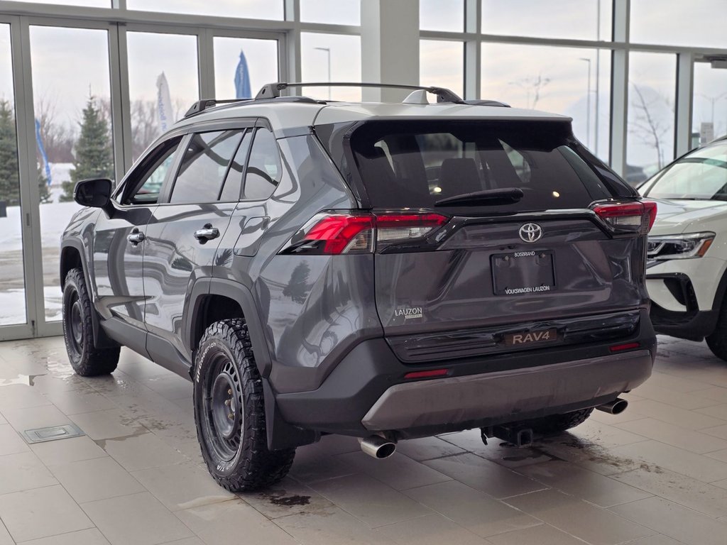 2019 Toyota RAV4 Limited AWD | PANO | CUIR | NAV | CAM 360 | +++ in Laval, Quebec - 6 - w1024h768px