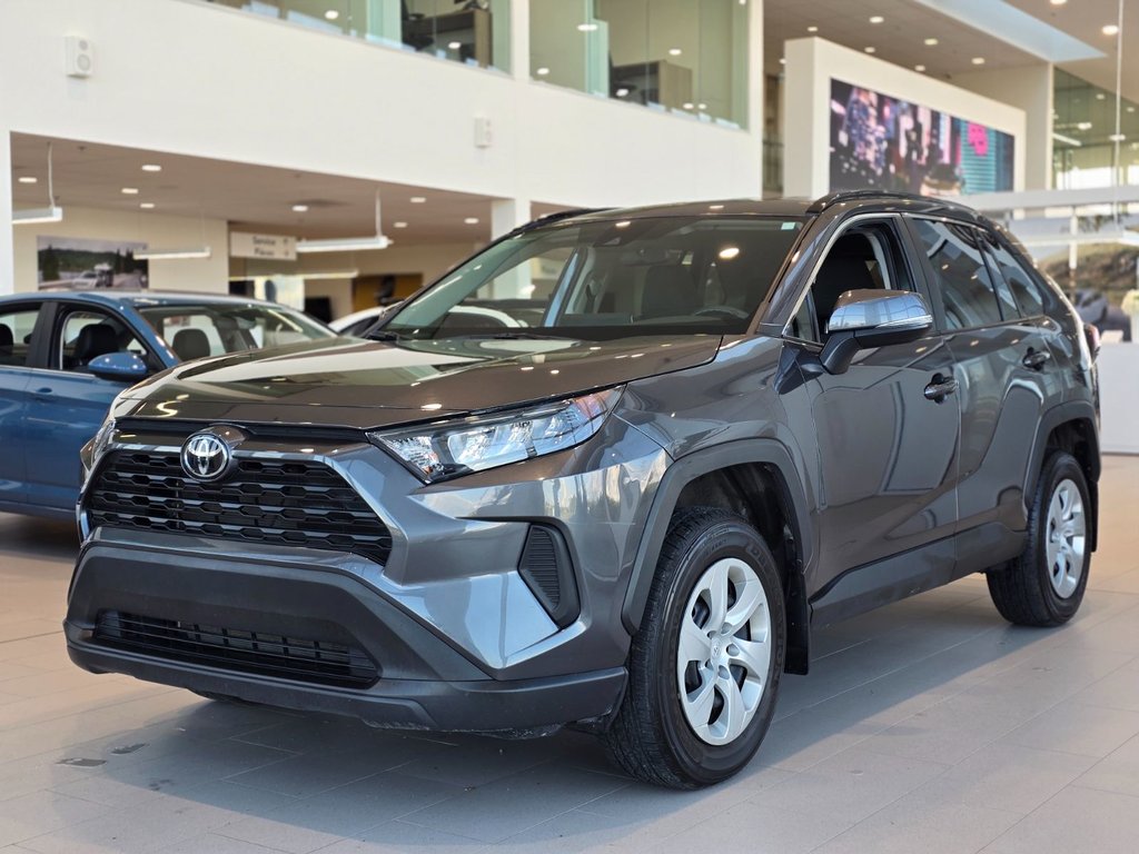 2020 Toyota RAV4 LE AWD | BLUETOOTH | CAMÉRA | CARPLAY | +++ in Laval, Quebec - 4 - w1024h768px