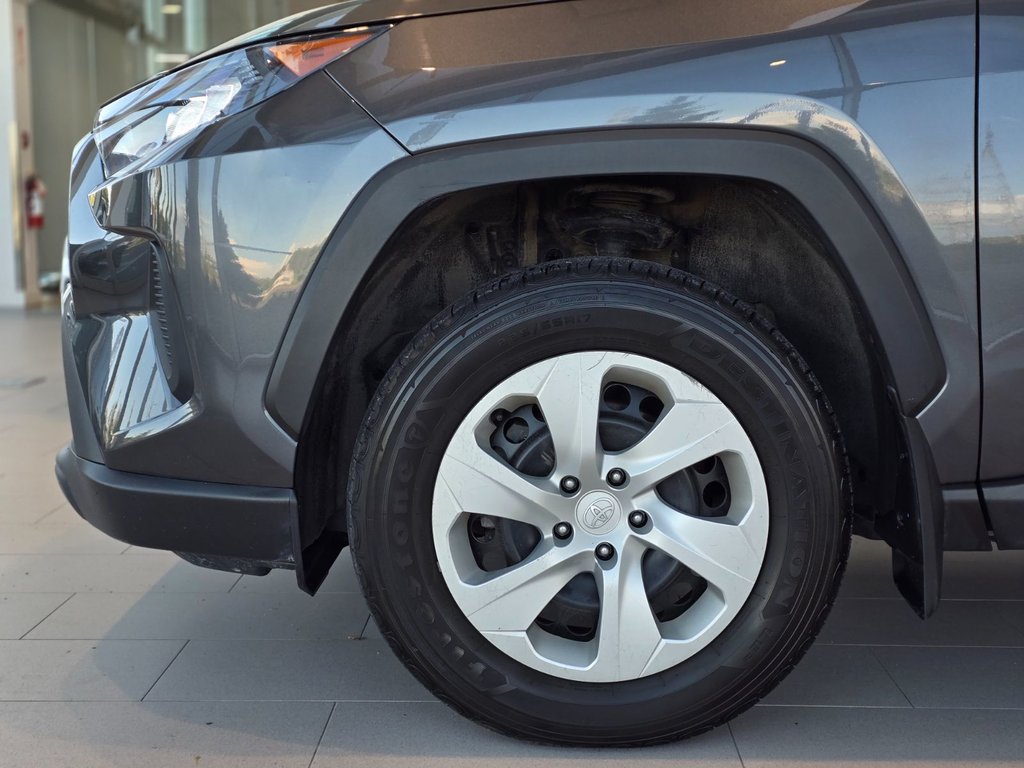 2020 Toyota RAV4 LE AWD | BLUETOOTH | CAMÉRA | CARPLAY | +++ in Laval, Quebec - 5 - w1024h768px